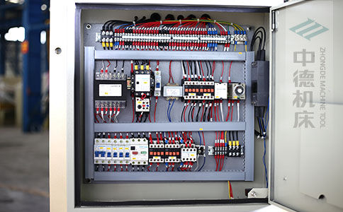 ZDS-1032采用正品電氣元件，穩定耐用壽命長.jpg